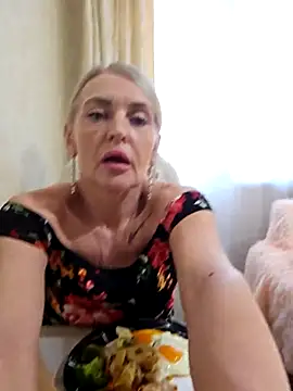 Snapshot of amelia_blondy chatting on February 20, 2025, 2:35 pm amelia blondy online show from February 20, 2025, 2:35 pm