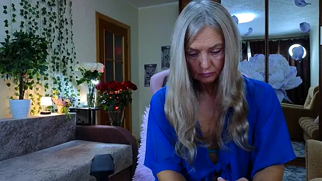 Snapshot of amelia_blondy chatting on November 6, 2025, 8:59 am amelia blondy online show from November 6, 2025, 8:59 am