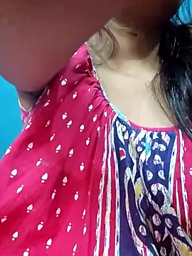 sexyindi couple online show from November 25, 2025, 12:49 pm