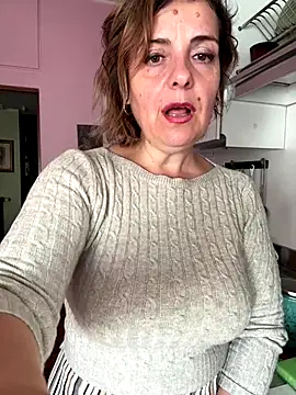 Sunbelxx online show from October 7, 2025, 7:38 am