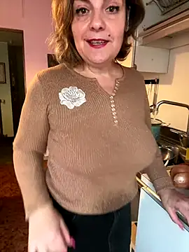 Sunbelxx online show from November 18, 2025, 8:41 am