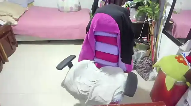 Snapshot of Mrs_mommy_ chatting on January 10, 2025, 11:29 pm Mrs mommy online show from January 10, 2025, 11:29 pm