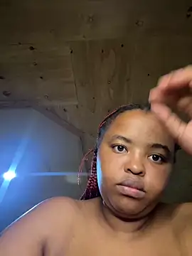 Snapshot of Linahlove chatting on January 2, 2025, 3:19 pm Linahlove online show from January 2, 2025, 3:19 pm