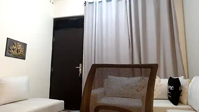 Snapshot of Horny_princes chatting on November 27, 2025, 5:53 am Horny princes online show from November 27, 2025, 5:53 am