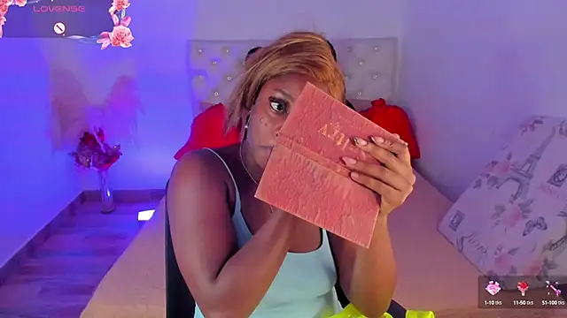 Snapshot of Ananya_Kay01 chatting on January 31, 2025, 1:43 am Ananya Kay01 online show from January 31, 2025, 1:43 am