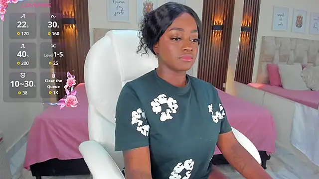 Snapshot of Ananya_Kay01 chatting on October 29, 2025, 12:46 am Ananya Kay01 online show from October 29, 2025, 12:46 am