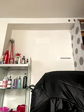 foxxy nasty online show from September 13, 2025, 7:24 pm