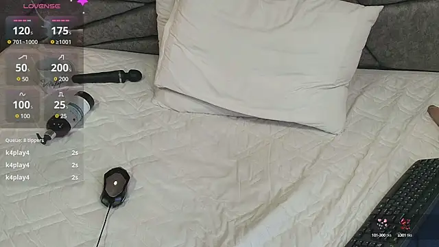 Snapshot of emmars_ chatting on March 16, 2025, 3:17 pm emmars online show from March 16, 2025, 3:17 pm