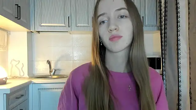 leslie my lovee online show from November 19, 2025, 7:58 pm