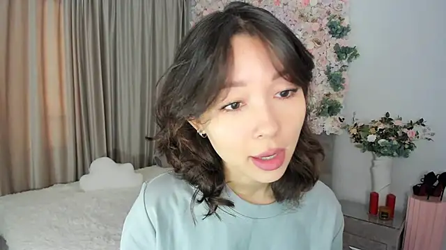 Snapshot of AgnieszkaBanana chatting on October 3, 2025, 4:09 am AgnieszkaBanana online show from October 3, 2025, 4:09 am