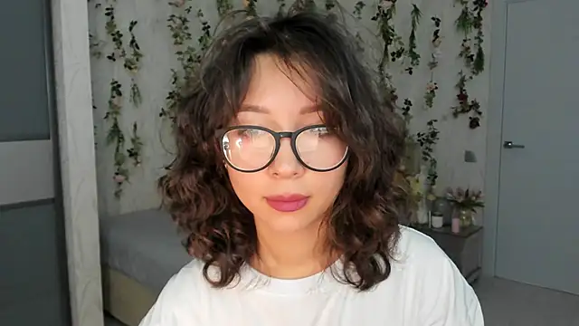 Snapshot of AgnieszkaBanana chatting on October 5, 2025, 7:23 pm AgnieszkaBanana online show from October 5, 2025, 7:23 pm