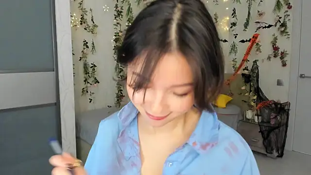 Snapshot of AgnieszkaBanana chatting on October 31, 2025, 10:16 am AgnieszkaBanana online show from October 31, 2025, 10:16 am