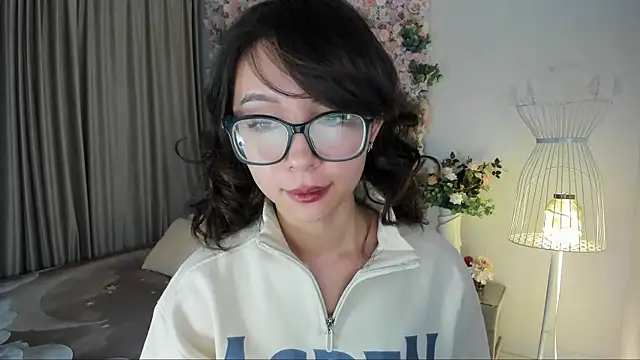 Snapshot of AgnieszkaBanana chatting on November 25, 2025, 4:12 am AgnieszkaBanana online show from November 25, 2025, 4:12 am