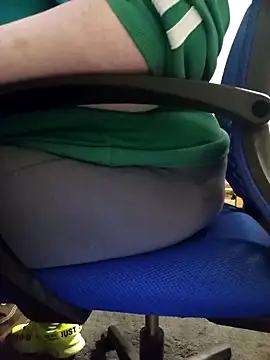 missthickness35 Pika online show from March 3, 2025, 5:09 am