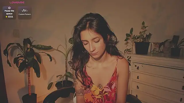 Snapshot of isabelin19 chatting on September 18, 2025, 3:58 pm isabelin19 online show from September 18, 2025, 3:58 pm