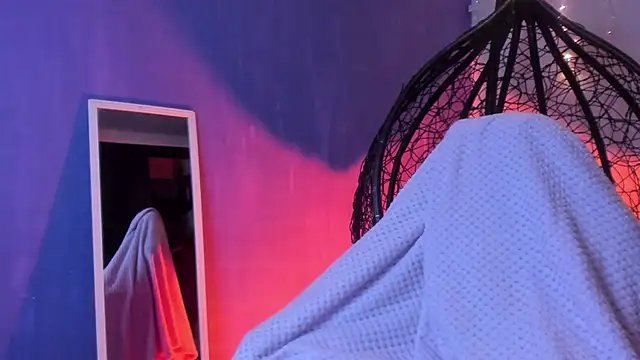 Hellen dumont online show from February 6, 2025, 2:22 am