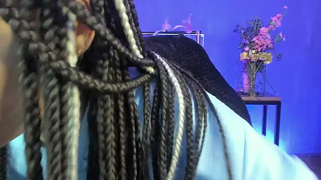 Hellen dumont online show from February 22, 2025, 2:50 am