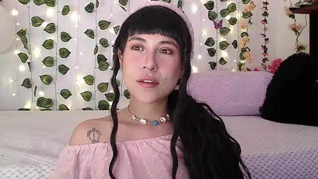 Hellen dumont online show from September 18, 2025, 1:51 am