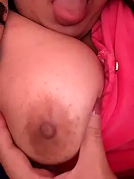 Snapshot of carmelasexy chatting on December 18, 2025, 1:06 pm carmelasexy online show from December 18, 2025, 1:06 pm