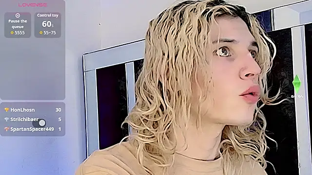 honey skin online show from September 16, 2025, 9:27 pm