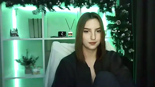 Snapshot of X_Alisa chatting on December 3, 2024, 7:33 pm X Alisa online show from December 3, 2024, 7:33 pm