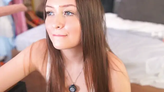 Snapshot of katlyn_martins chatting on October 25, 2025, 8:03 pm katlyn martins online show from October 25, 2025, 8:03 pm