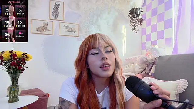 Snapshot of Ag4ta_ chatting on February 19, 2025, 10:20 pm Ag4ta online show from February 19, 2025, 10:20 pm