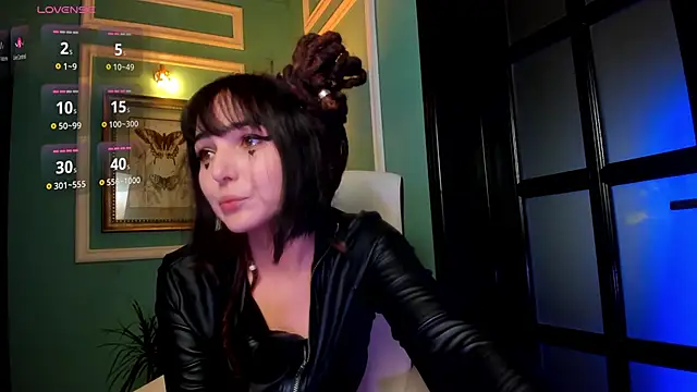 1Munique online show from October 6, 2025, 12:24 pm