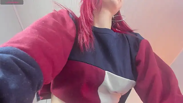 Snapshot of ScarletGV chatting on January 10, 2025, 4:33 am ScarletGV online show from January 10, 2025, 4:33 am