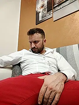 gilera250s online show from February 19, 2025, 4:22 pm