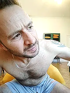 gilera250s online show from October 4, 2025, 1:09 pm