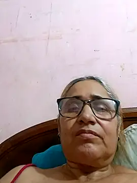  candi online show from October 20, 2025, 9:59 pm