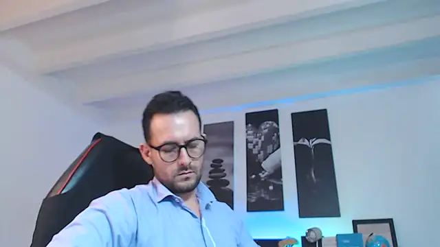 Jerry hot1 online show from March 12, 2025, 3:29 pm