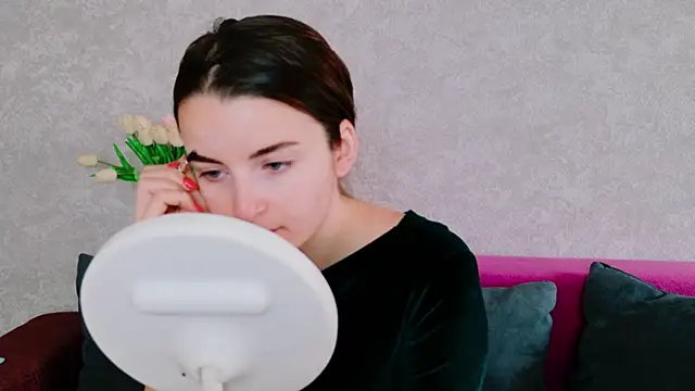 Miss Arwen online show from October 6, 2025, 3:48 am