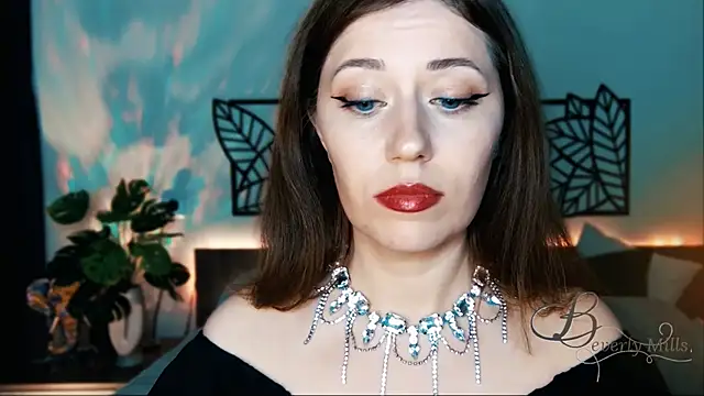 Snapshot of MissBeverlyMills chatting on January 11, 2025, 6:54 pm MissBeverlyMills online show from January 11, 2025, 6:54 pm