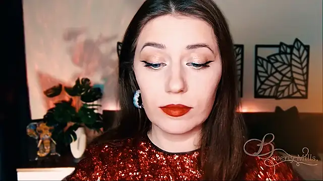 Snapshot of MissBeverlyMills chatting on February 23, 2025, 4:24 pm MissBeverlyMills online show from February 23, 2025, 4:24 pm