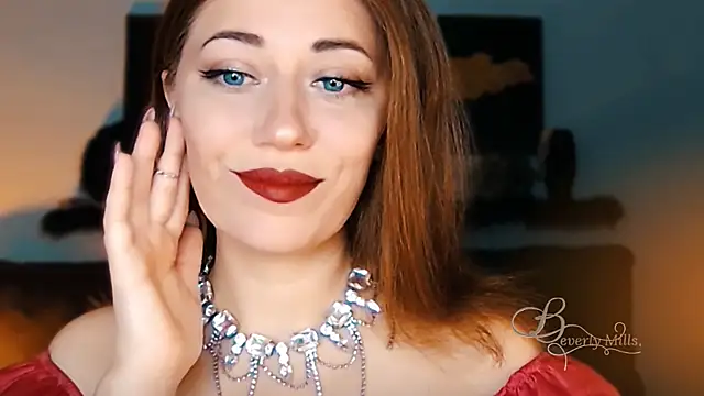 Snapshot of MissBeverlyMills chatting on October 13, 2025, 2:55 am MissBeverlyMills online show from October 13, 2025, 2:55 am