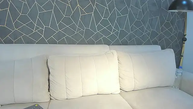 Snapshot of im_giselle_ chatting on February 20, 2025, 6:39 am im giselle online show from February 20, 2025, 6:39 am