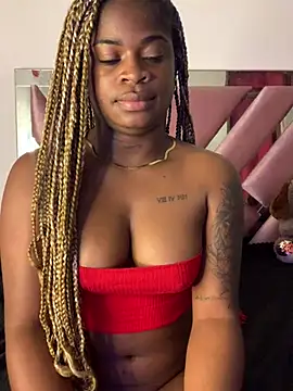 Snapshot of Tamara_Lubezkii chatting on February 9, 2025, 11:46 pm Tamara Lubezkii online show from February 9, 2025, 11:46 pm