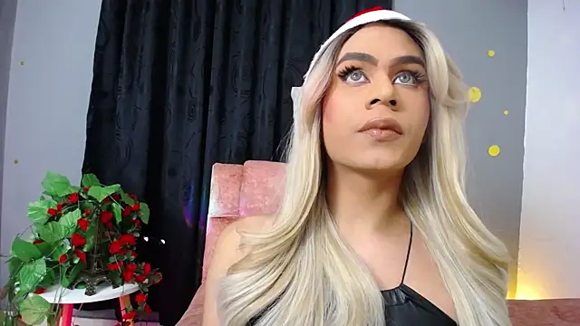 Snapshot of saskya_deluxxe_oficial_ chatting on December 29, 2024, 11:08 pm saskya deluxxe oficial online show from December 29, 2024, 11:08 pm
