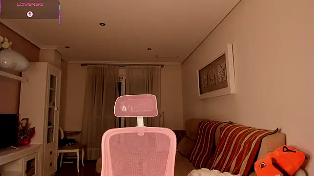 bella apont online show from October 25, 2025, 10:15 pm