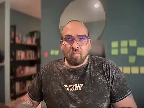 Snapshot of mexa_bear chatting on November 20, 2025, 6:18 pm mexa bear online show from November 20, 2025, 6:18 pm