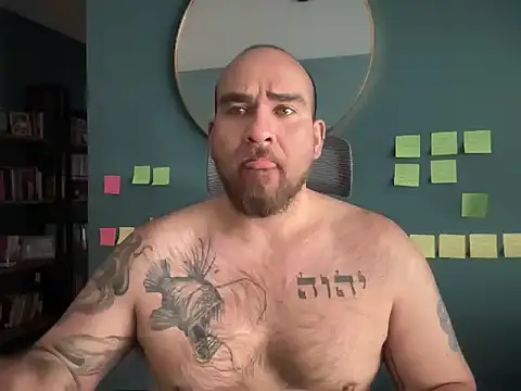 Snapshot of mexa_bear chatting on December 4, 2025, 5:54 pm mexa bear online show from December 4, 2025, 5:54 pm