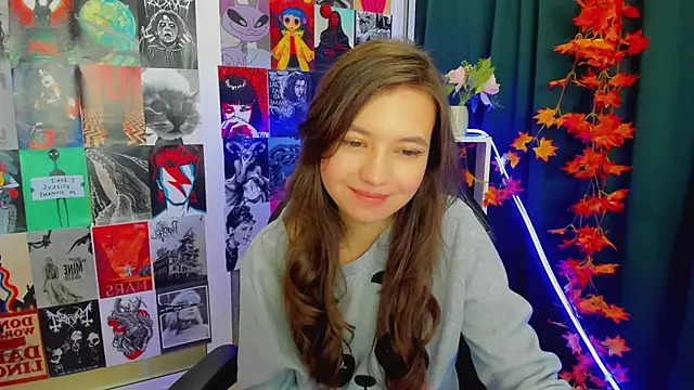 Snapshot of Lina_Brownie chatting on December 20, 2024, 5:25 am Lina Brownie online show from December 20, 2024, 5:25 am