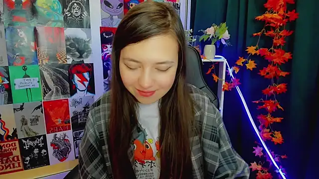 Snapshot of Lina_Brownie chatting on December 23, 2024, 2:13 am Lina Brownie online show from December 23, 2024, 2:13 am