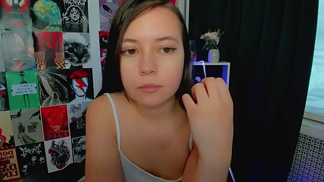 Snapshot of Lina_Brownie chatting on January 11, 2025, 5:20 am Lina Brownie online show from January 11, 2025, 5:20 am