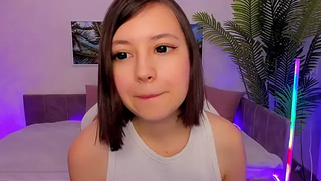 Snapshot of Lina_Brownie chatting on March 8, 2025, 5:07 am Lina Brownie online show from March 8, 2025, 5:07 am