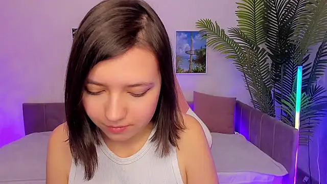 Snapshot of Lina_Brownie chatting on March 9, 2025, 5:33 am Lina Brownie online show from March 9, 2025, 5:33 am