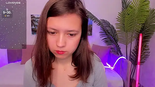 Snapshot of Lina_Brownie chatting on September 20, 2025, 2:23 am Lina Brownie online show from September 20, 2025, 2:23 am