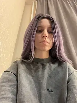 Snapshot of RinaMood chatting on December 9, 2024, 2:49 pm RinaMood online show from December 9, 2024, 2:49 pm